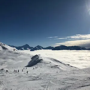 Résidence Ours Blanc Alpe dʼHuez